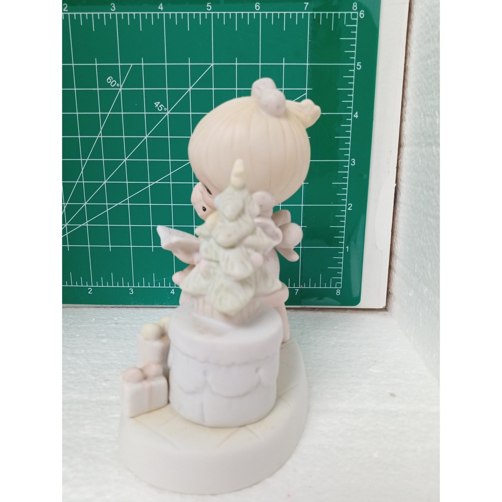 Precious Moments Tell Me The Story Of Jesus Figurine Girl Christmas Tree - Picture 4 of 5
